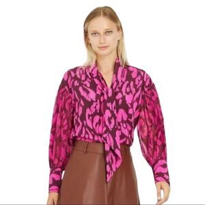 Who What Wear leopard print magenta blouse